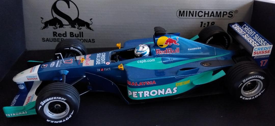 PMA 1/18 レッドブル ザウバー ペトロナス C20 K.ライコネン