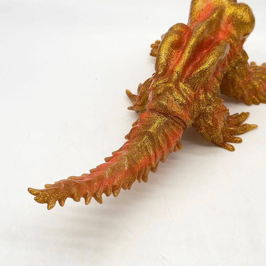 美品 マルサン ヘドラ450 ゴールドグリター ソフビ 30体限定 - メルカリ