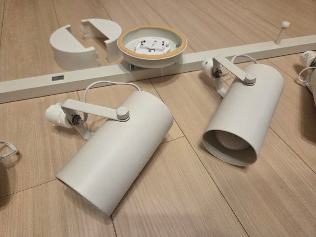 最終セール！無印良品⭐可動式ホワイトスポットライト4灯