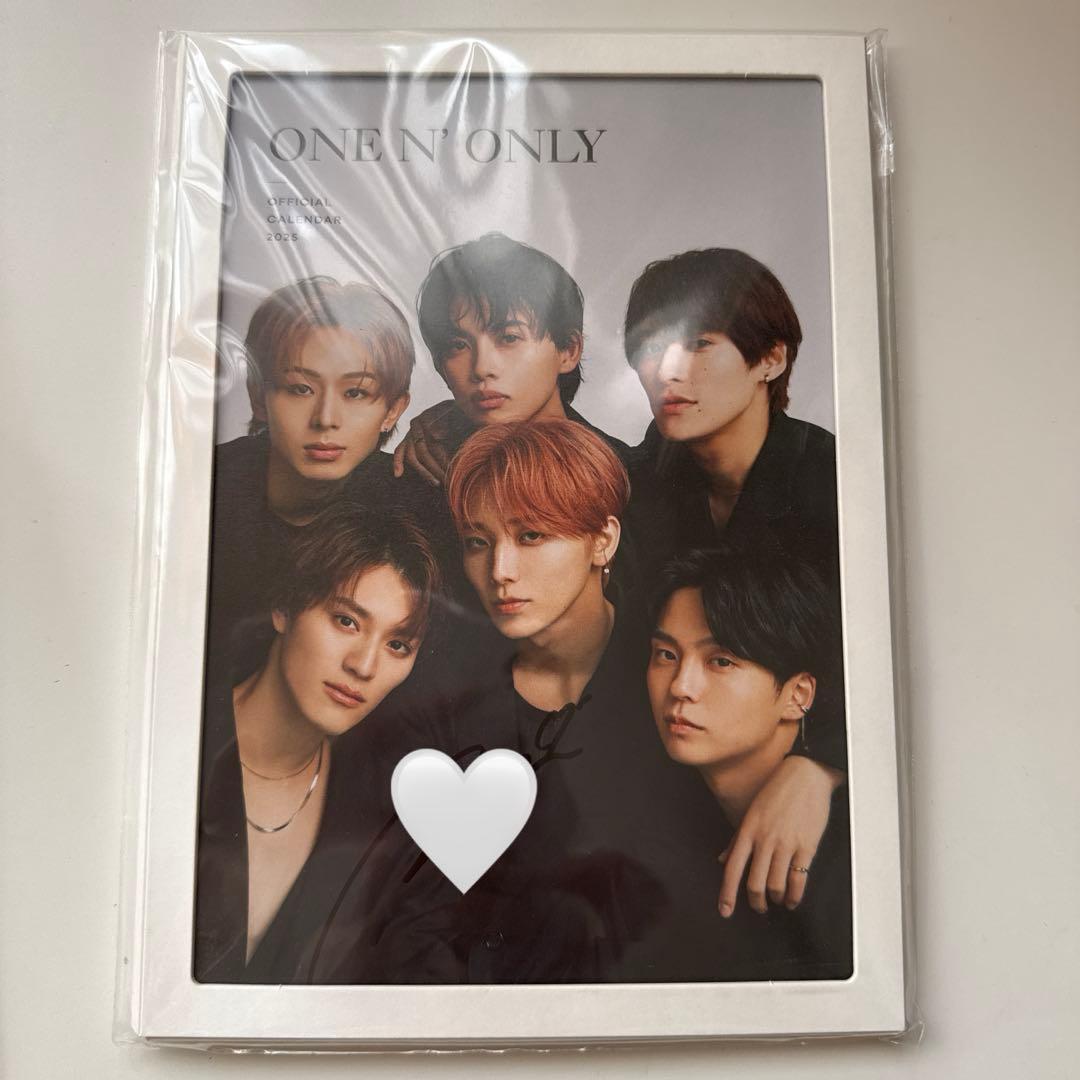 ONE N' ONLY カレンダー 2025 沢村玲 サイン REI - メルカリ