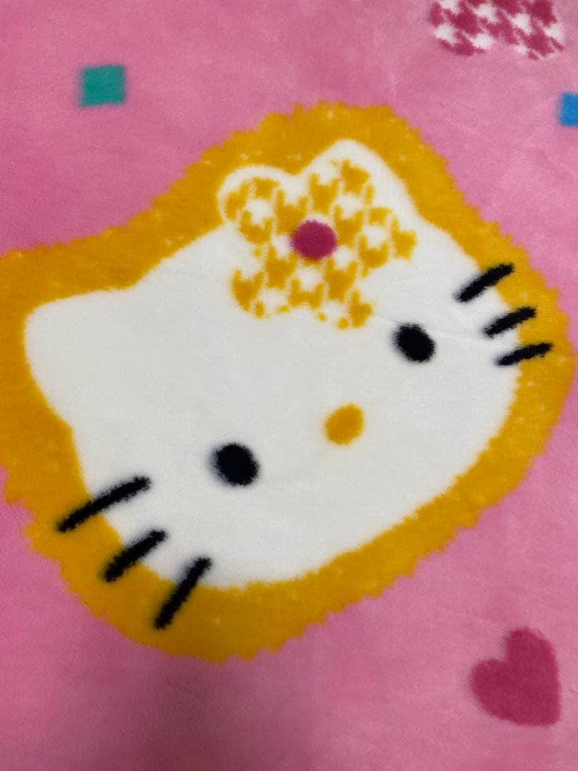 昭和レトロ ハローキティ カーペット ラグ ブランケット - メルカリ