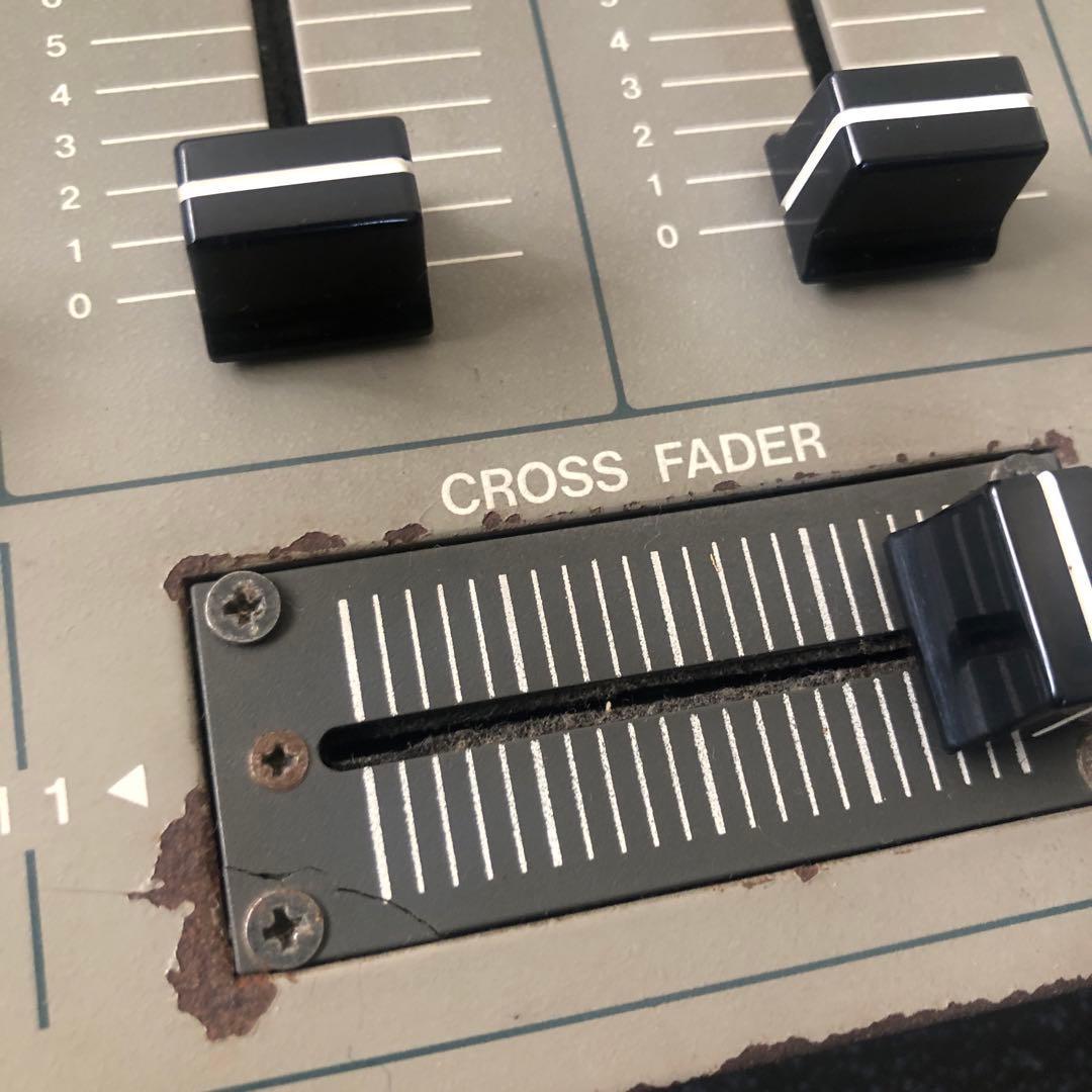 引き取り限定Technics SL-1200MK3 ターンテーブル2台ジャンク