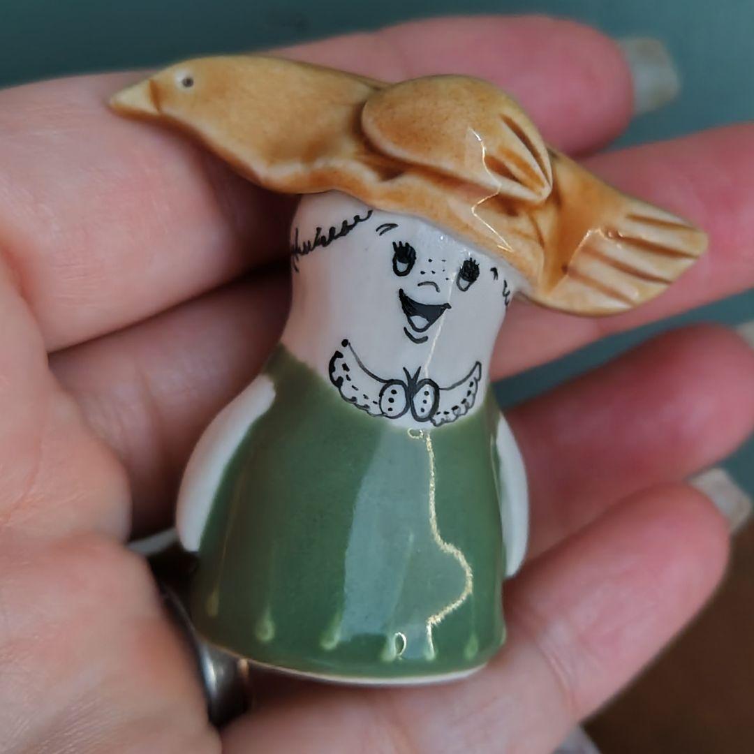 うえのえみ　陶人形　置物　小鳥　女の子　作家物