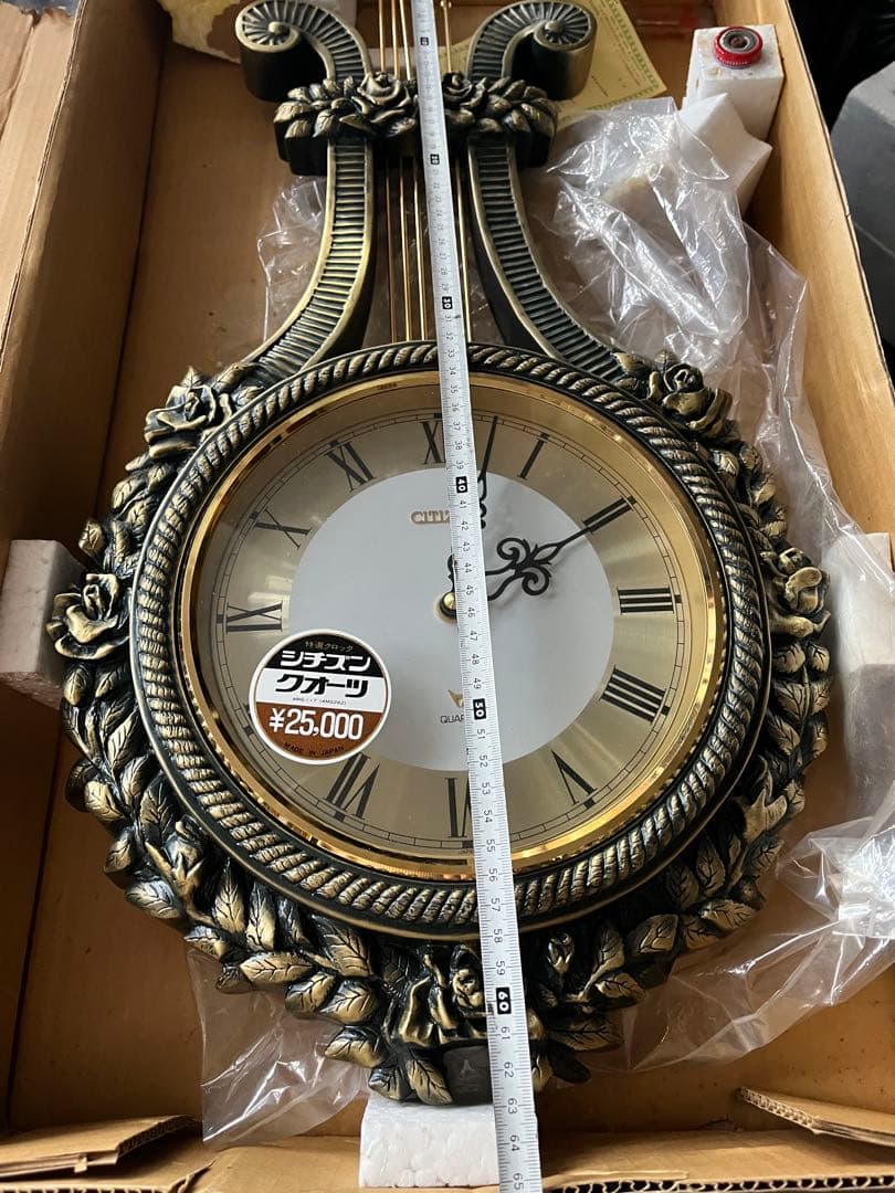 バラのブロンズ調掛け時計、ブロンズ調クォーツ掛け時計、新品時計、デッドストック