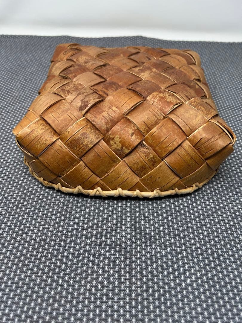 ヴィンテージ白樺 根かがり 　　　　スクエア かご