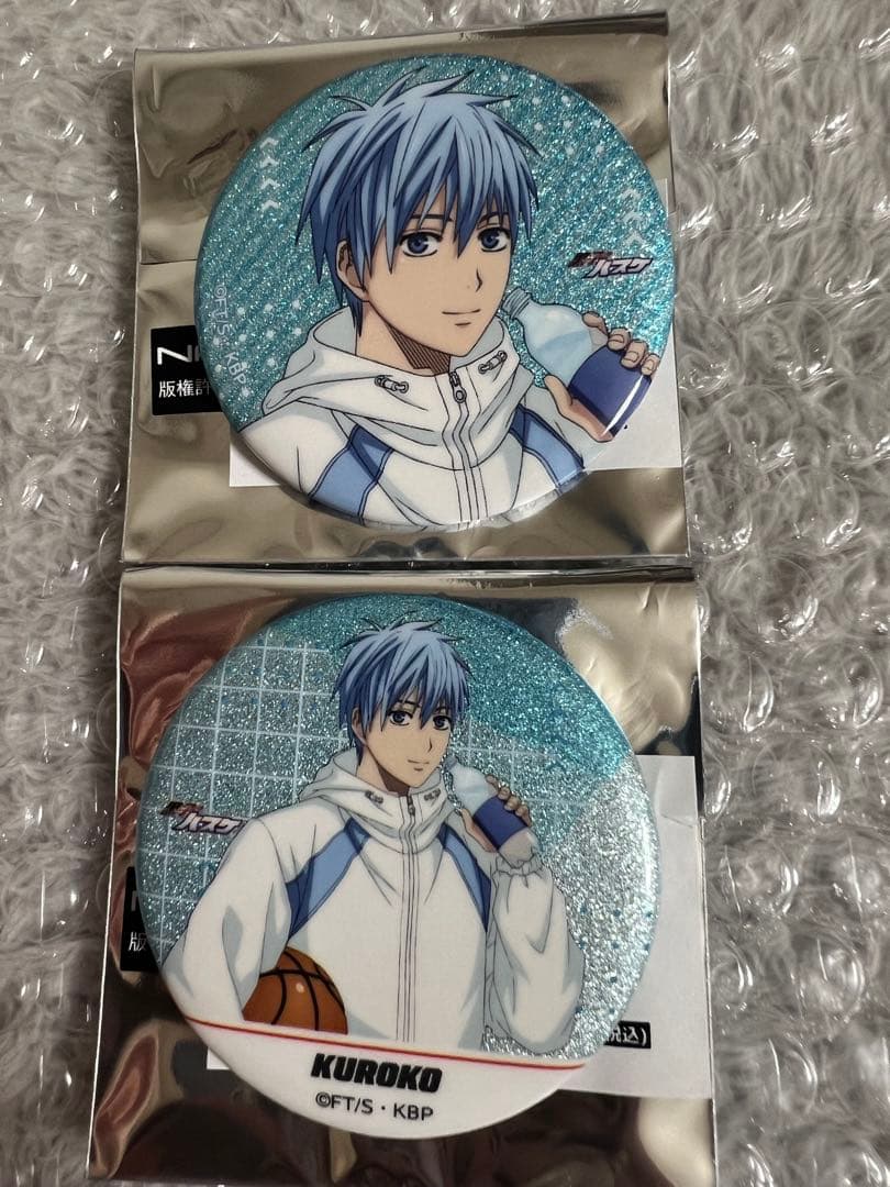 黒子のバスケ 黒子テツヤ グリッター缶バッジ スポーツホリデーver