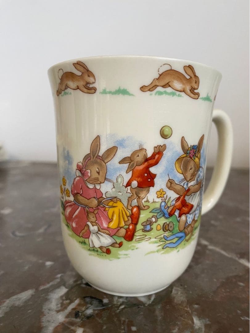 美品.セール中　vintage ロイヤルドルトン Bunnykins