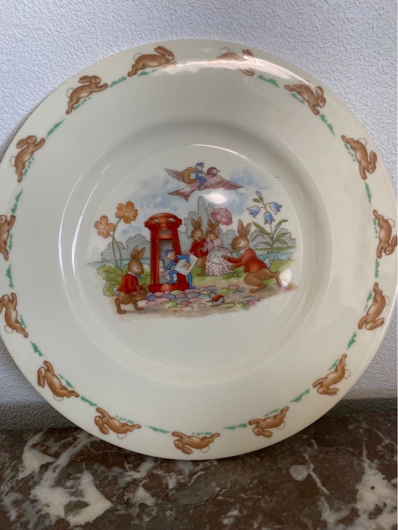 美品.セール中　vintage ロイヤルドルトン Bunnykins