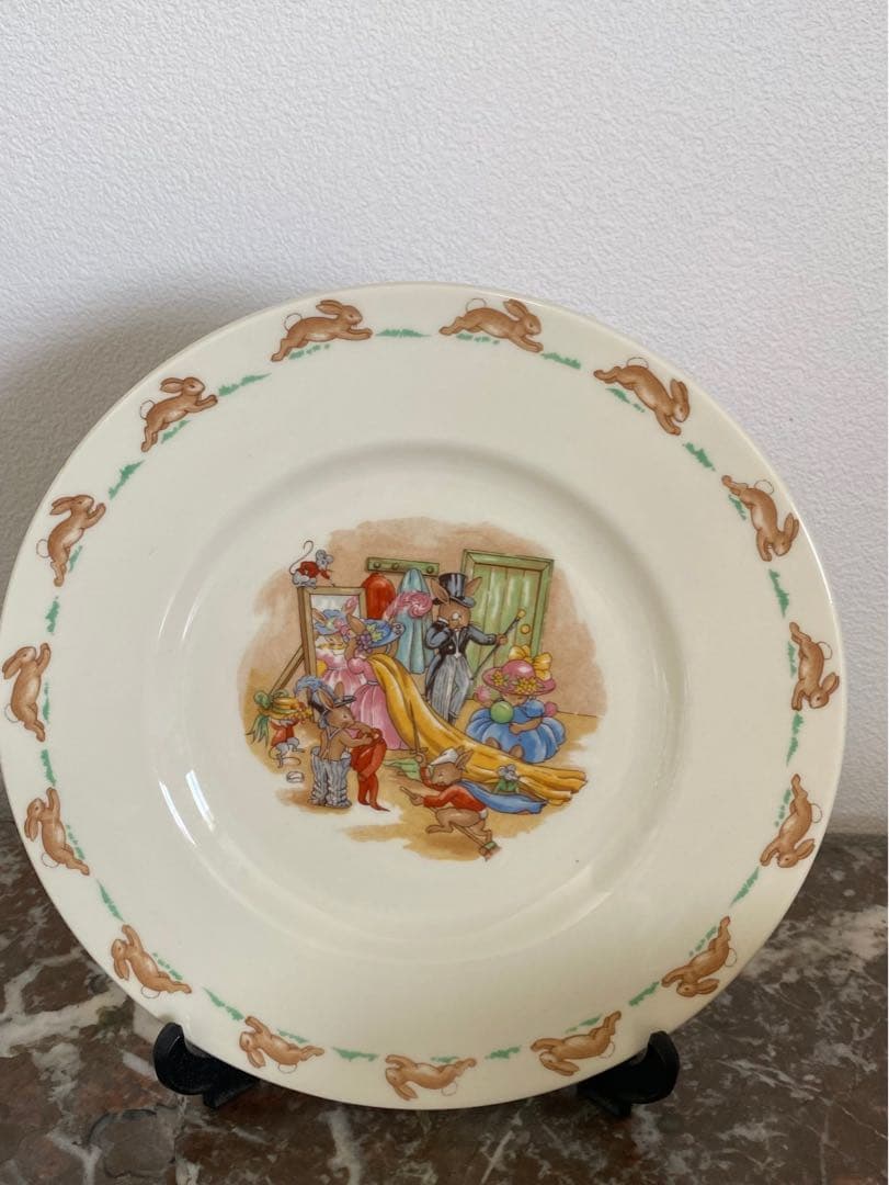 美品.セール中　vintage ロイヤルドルトン Bunnykins