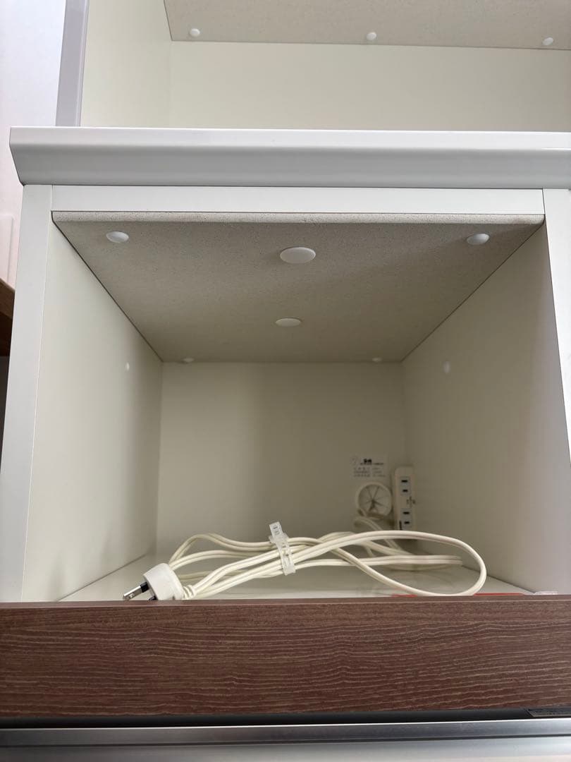 送料込み　SAクラフト 食器棚・キッチンボード