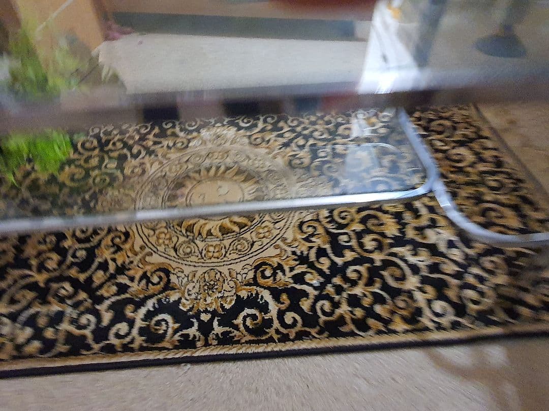 早いもの勝ち!!最終値引き！モダンなガラス製センターテーブル