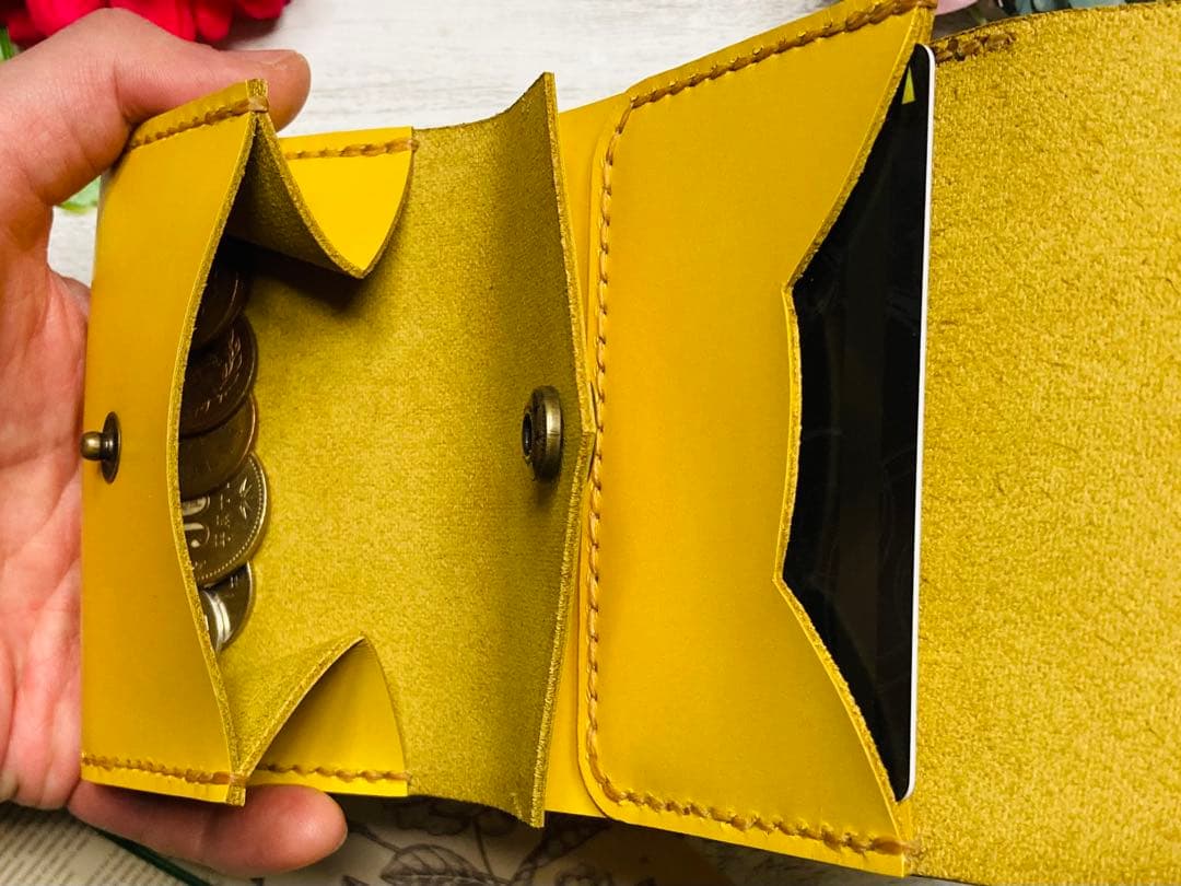 ❤【新色♪】【可愛さ×高級感♪】お洒落可愛い猫のコンパクトミニ財布♪黄色イエロー