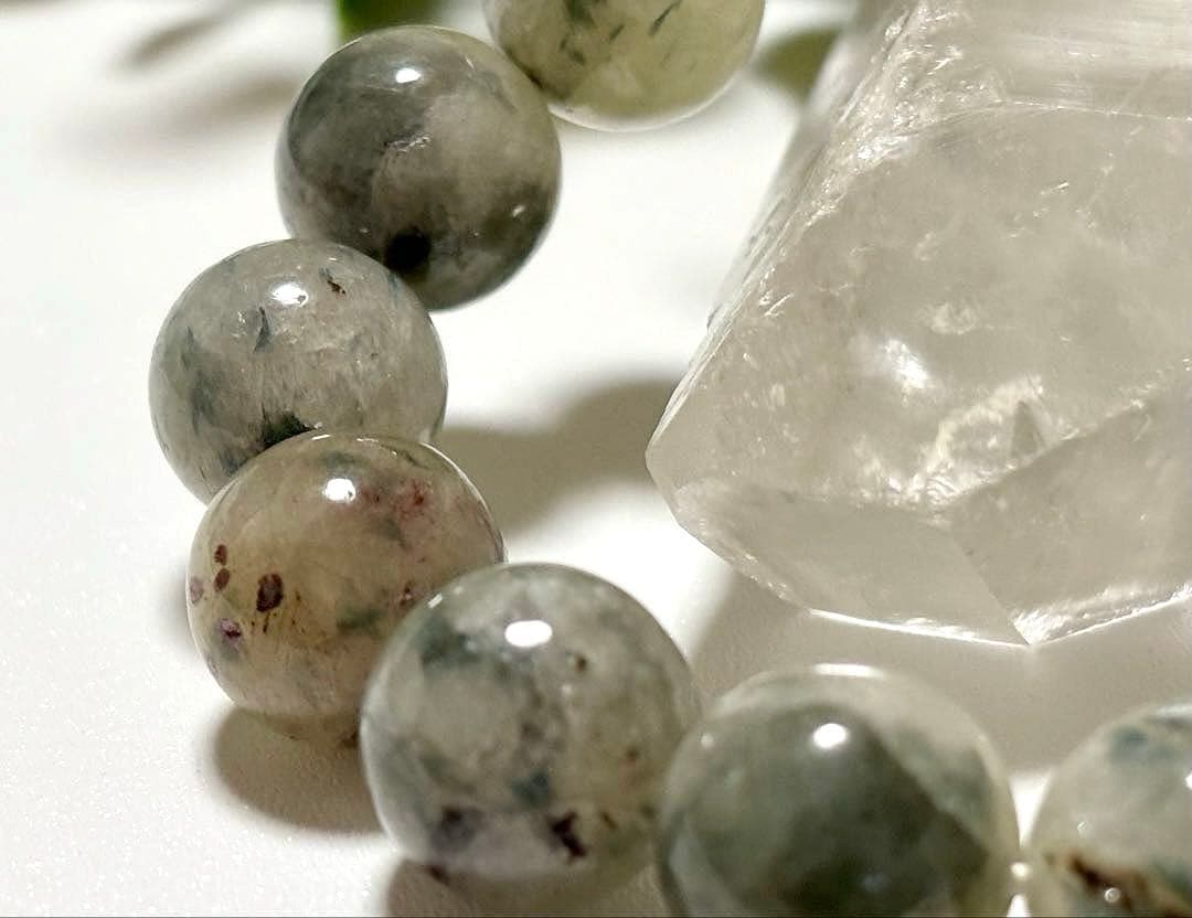 夢幻品質 地球創生の神秘と宇宙の輝きを宿す奇跡の鉱物 グランアース