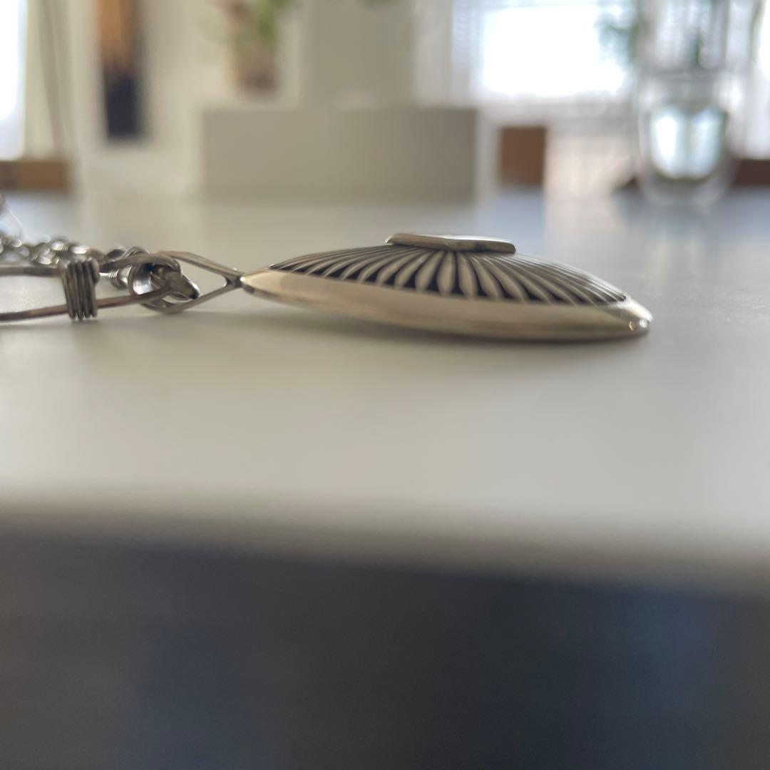 Howard Nelson ハワードネルソン サンバーストネックレス