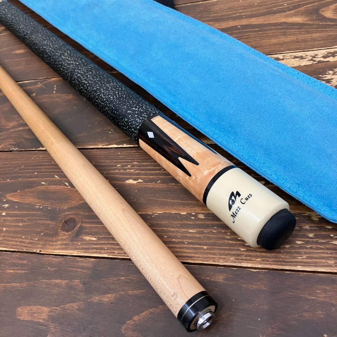 MEZZ　メッズ　キュー　ビリヤード