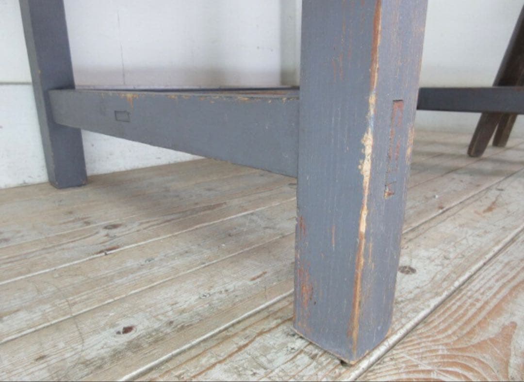 アンティーク 古いペンキの剥げたデスク グレーペイントカフェ什器 古家具