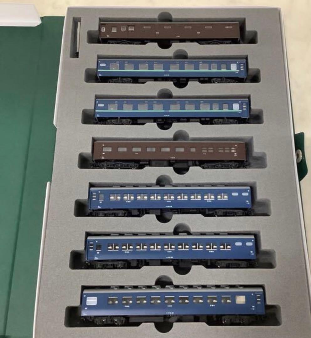 KATO　10-1302　国鉄10系急行「安芸」 (1967 )7両セット