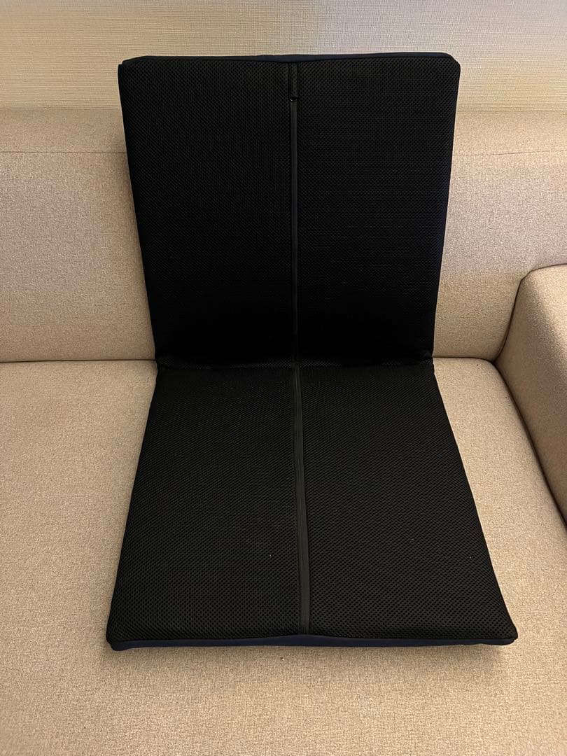 【airweave】 エアウィーヴ 座クッション ネイビー