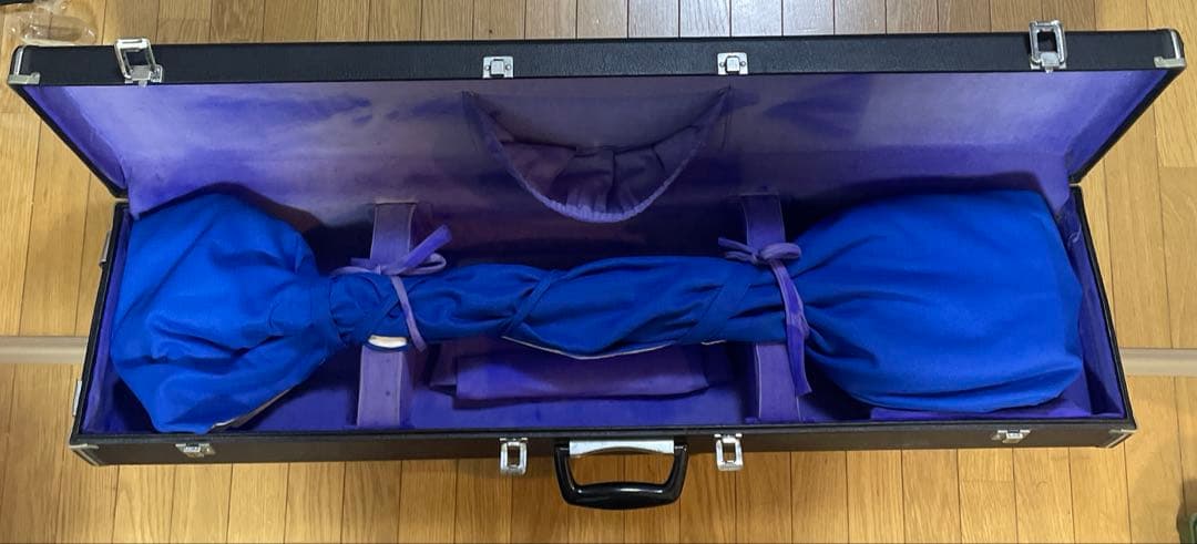 両面新皮張りたて！民謡三味線 ケース付 紫檀 中棹 お稽古に