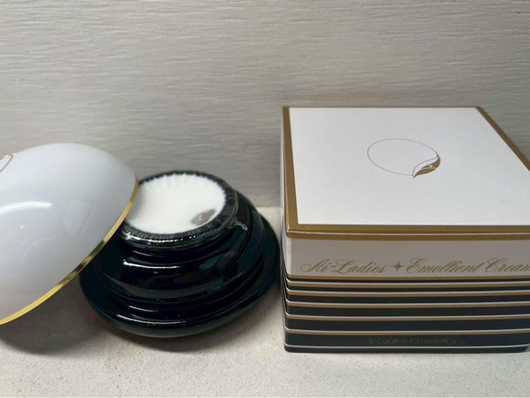 【新品未使用】アイレディース エモリエントクリームC