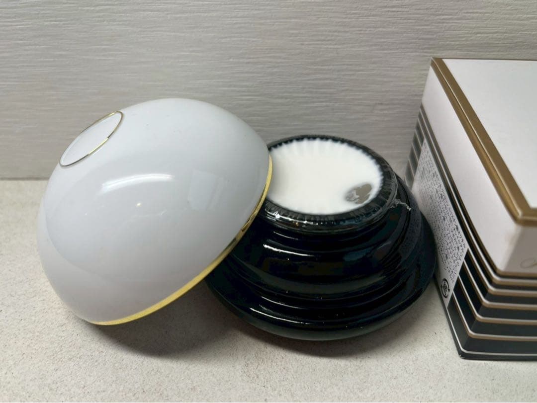 【新品未使用】アイレディース エモリエントクリームC