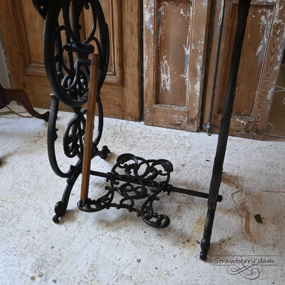 IFU-421 英国アンティーク ミシン台 デスク 勉強机 パソコン台