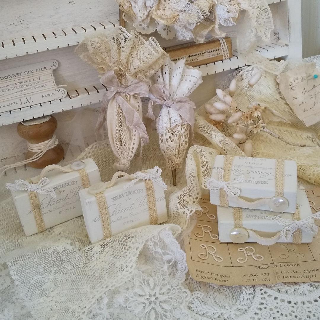 終了しました♡**クリームカラーminiトランク♡**