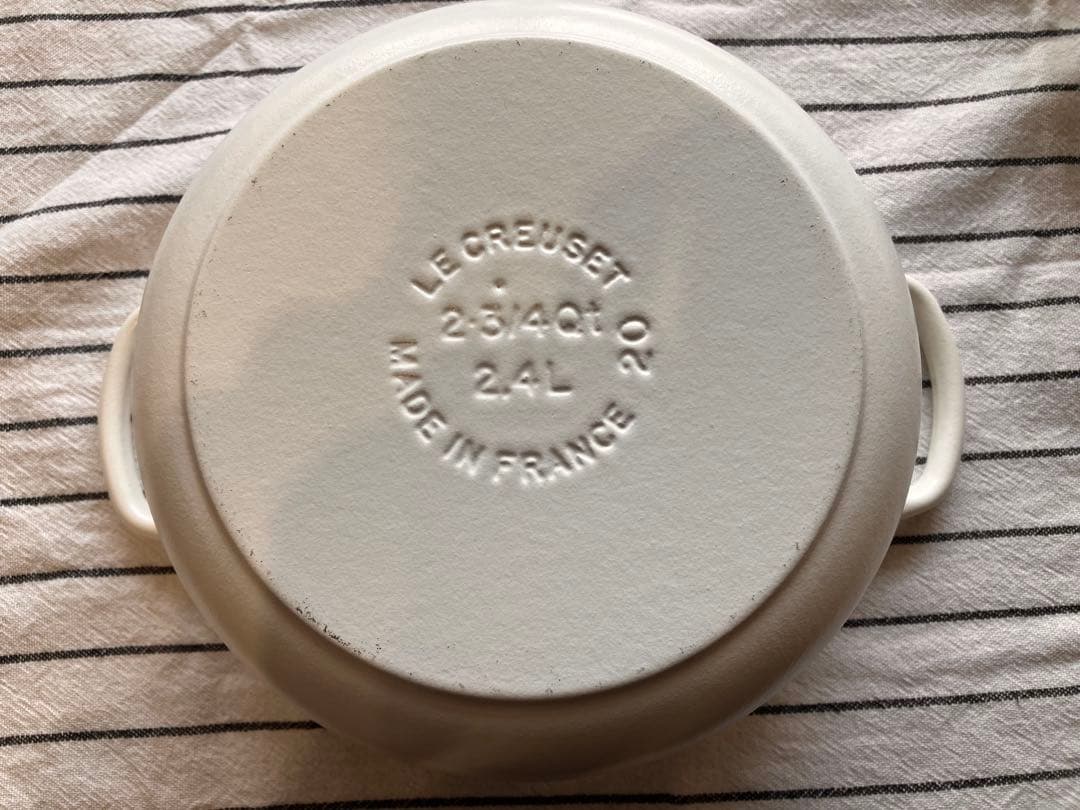 LE CREUSET 20cm ホワイト ココットロンド
