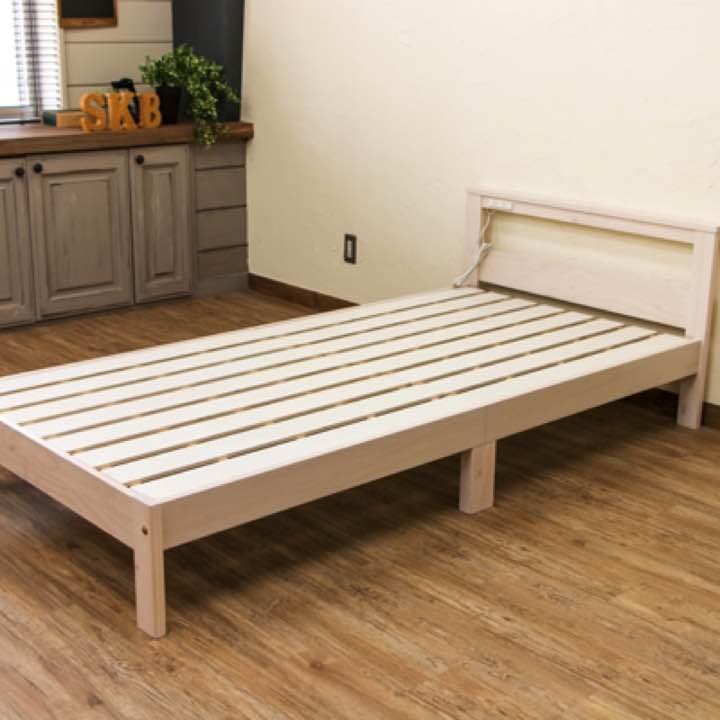 Salem　棚・コンセント付きベッド　DBR/NA/WW