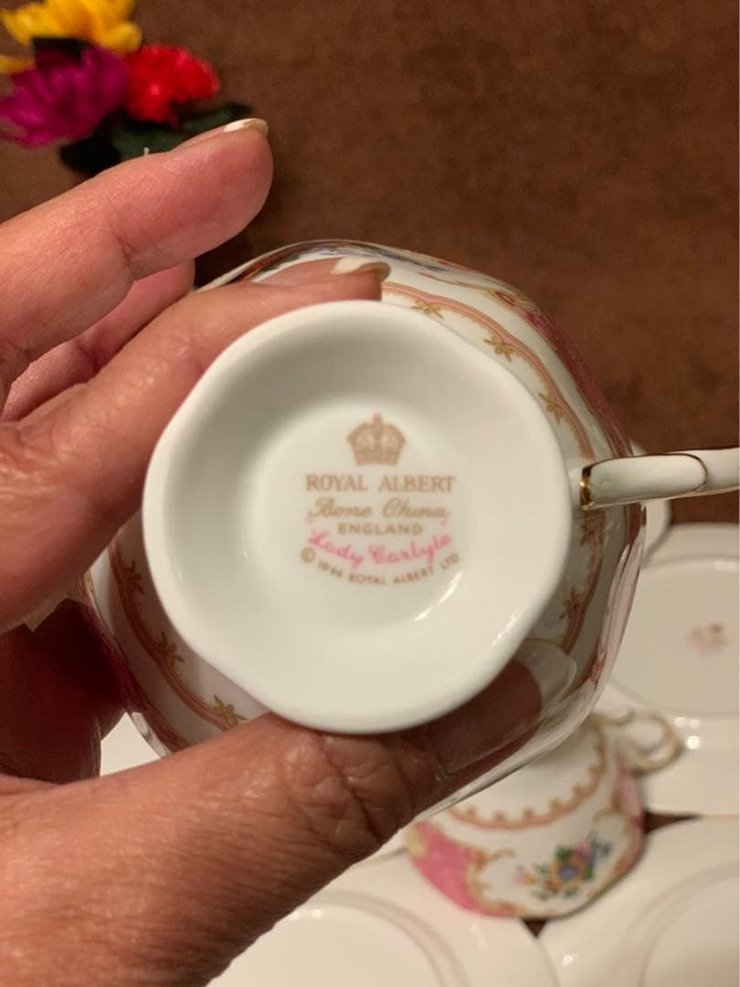   Lady Carlyle “set”