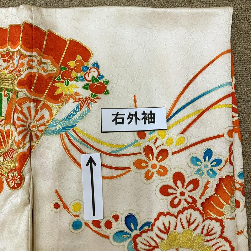 602ag6□七五三 三歳 女児 着物&被布 一つ紋 金駒刺繍 扇 梅 松□良好