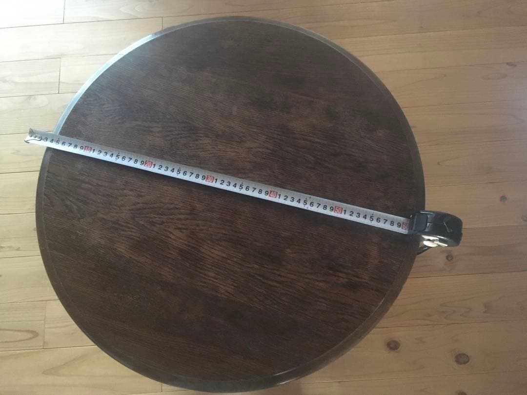 コロニアル丸テーブル　横浜クラシック家具　ノックオンウッド　Hand Made