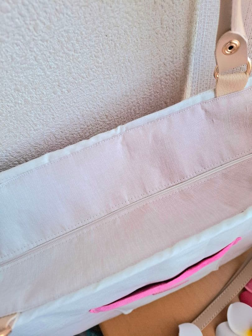 ♡ハワイアンキルト　バッグ　2WAYファスナー　ピンク　革タグチャーム♡