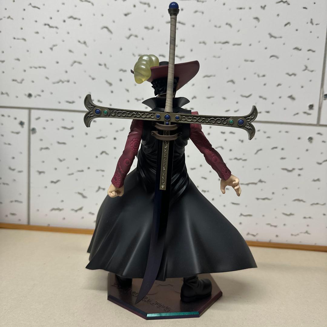 POP ワンピース　鷹の目のミホーク　フィギュア