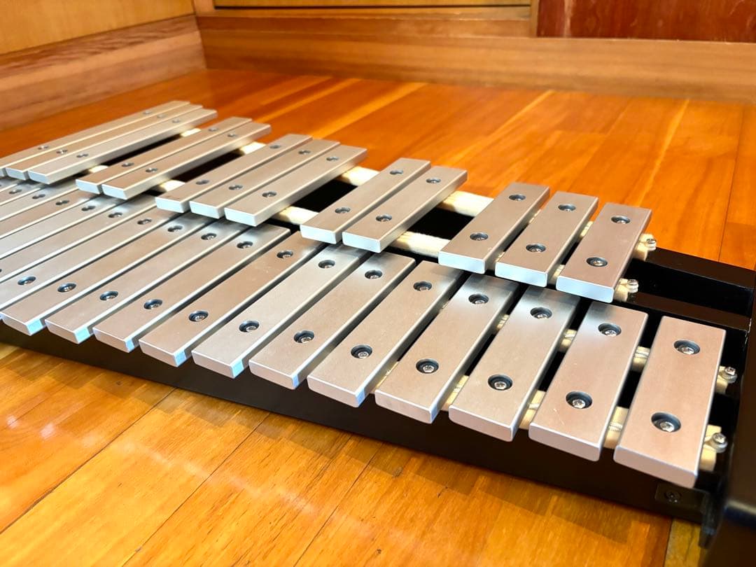 YAMAHA マーチングベル/グロッケン MBL-832 32音 鉄琴 - メルカリ