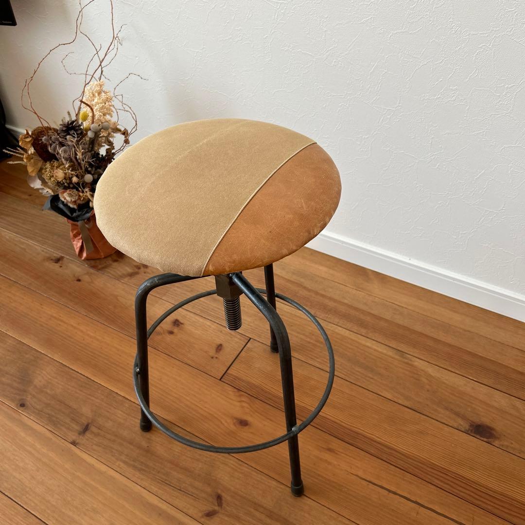 SQUARE 鉄脚ローテーションスツール　ハイタイプ