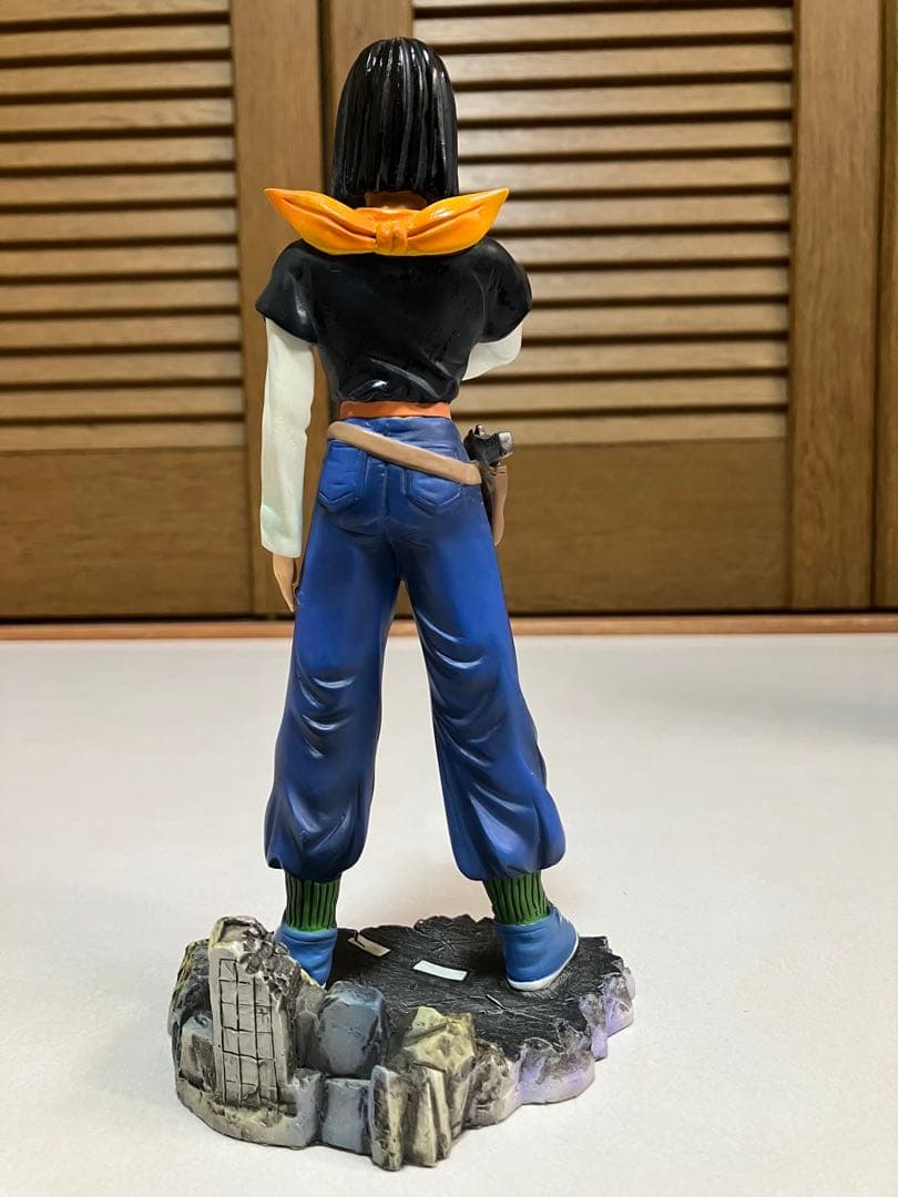 ドラゴンボールフィギュア 人造人間 17号 18号 破損あり - メルカリ