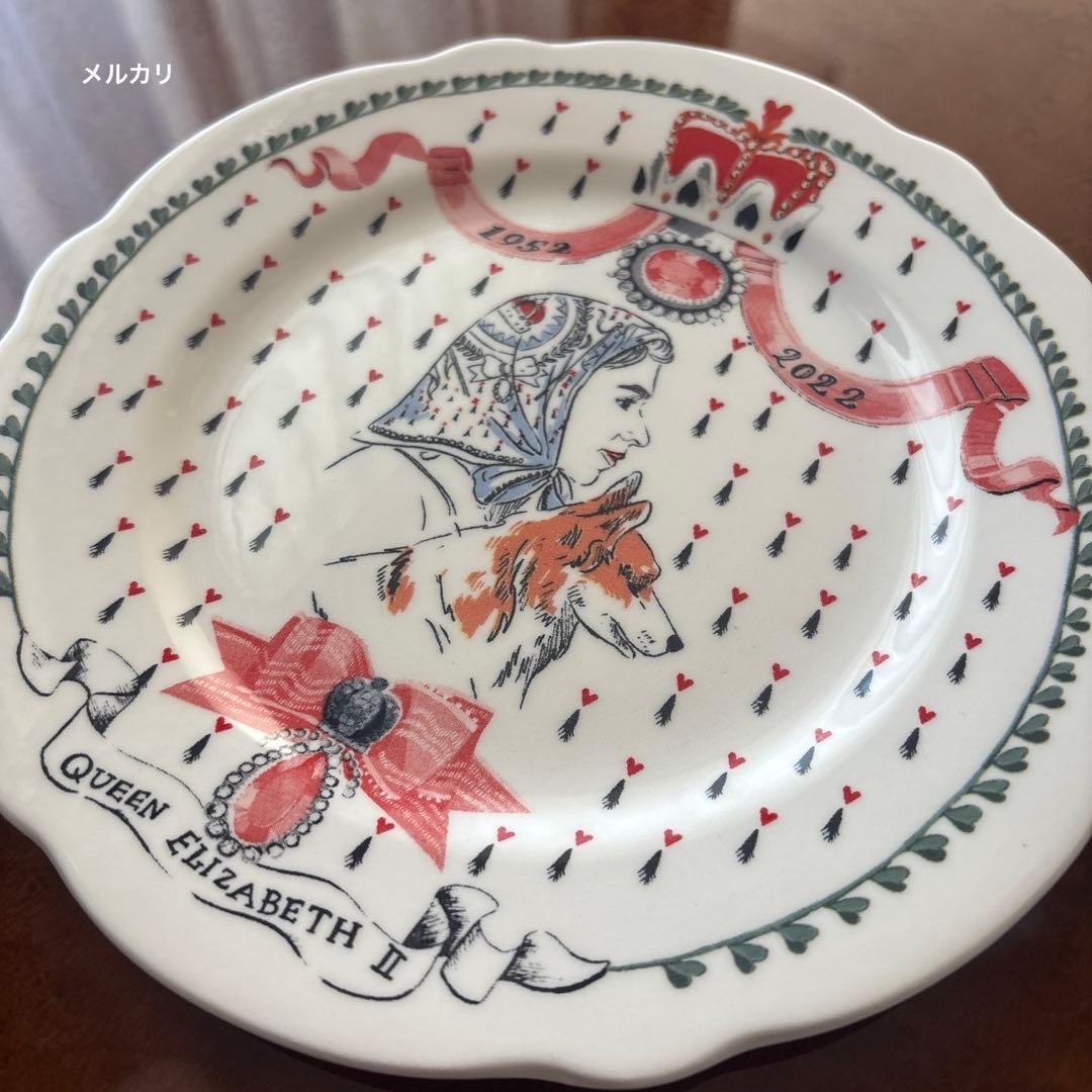 新品英国製　キャスキッドソン エリザベス女王　チャールズ国王　記念プレートセット