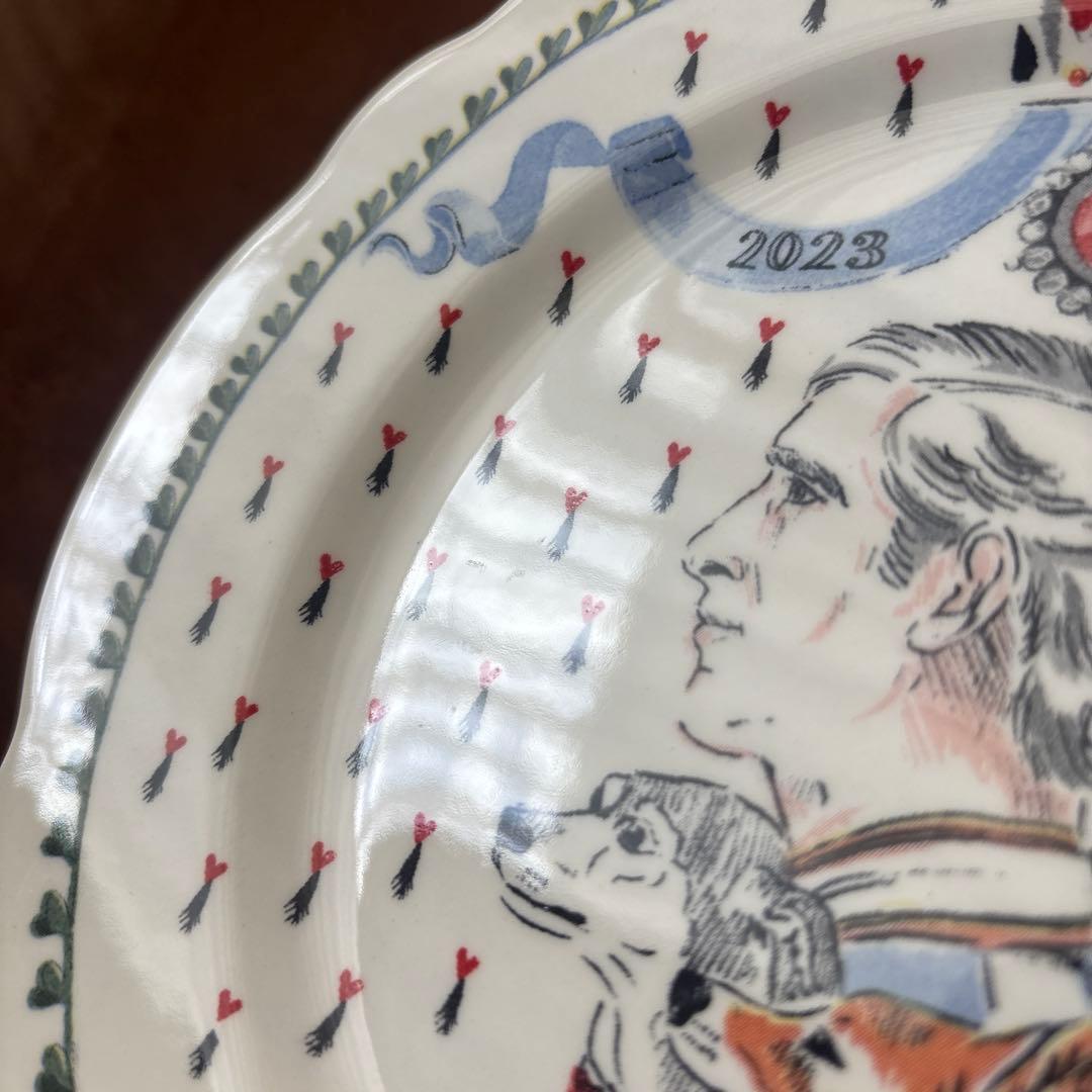 新品英国製　キャスキッドソン エリザベス女王　チャールズ国王　記念プレートセット