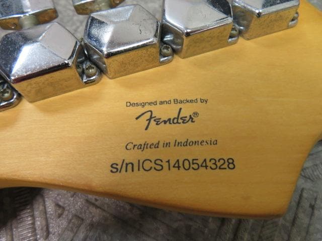 t*n様 16RR1824Squier by Fender BULLETSTRA - メルカリ