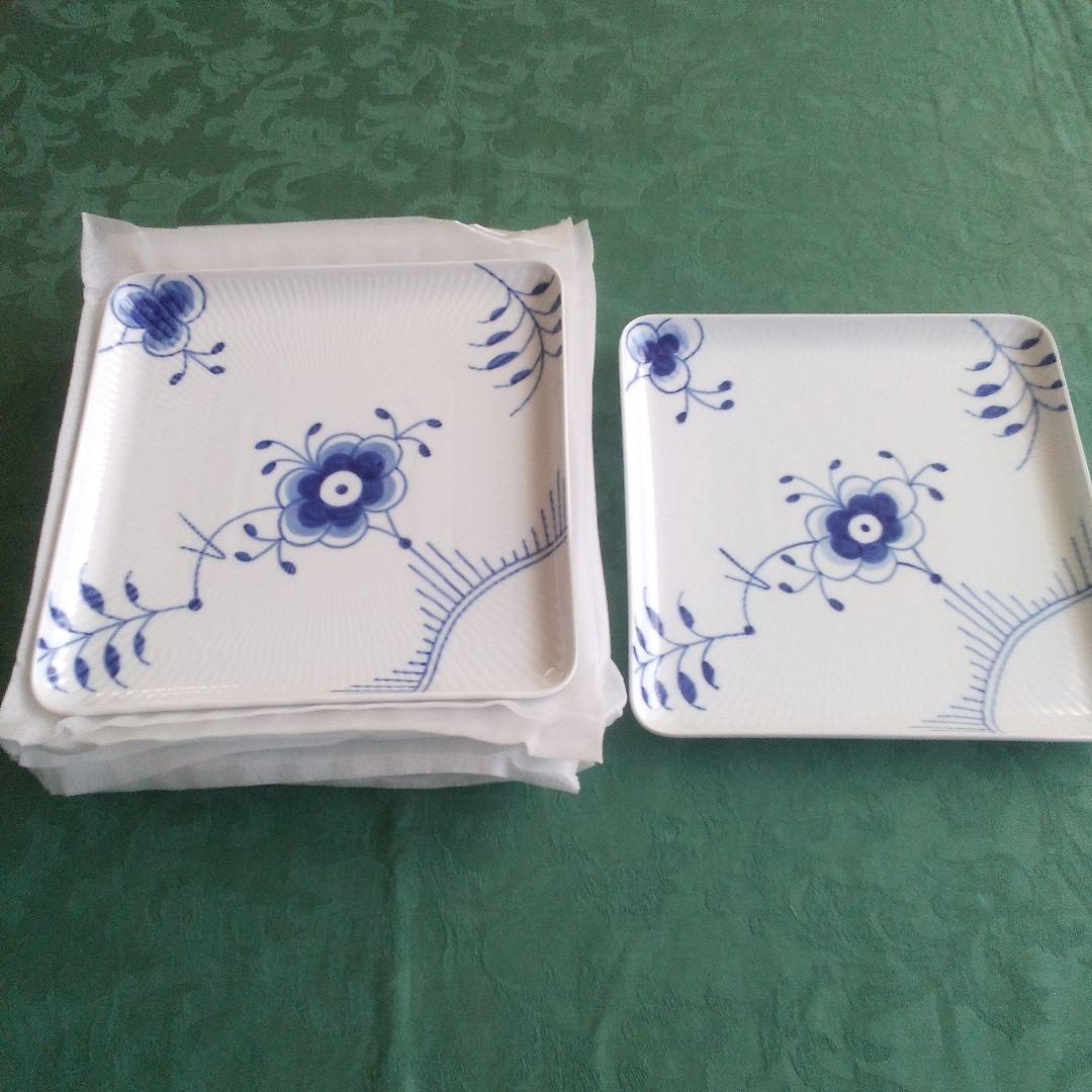 ロイヤルコペンハーゲンブルーフルーテッドメガスクエアディッシュ未使用5枚