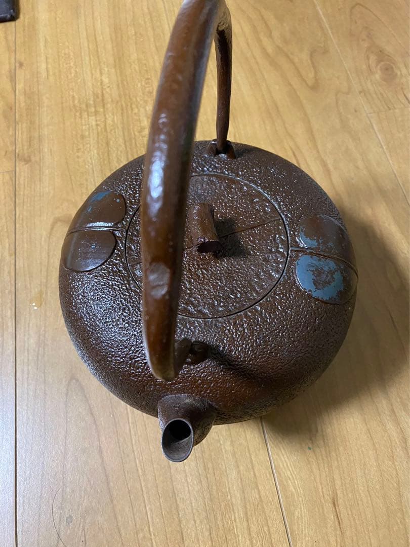 南部鉄器  鉄瓶  岩鋳赤茶壺　茶砂鉄柿葉絵 煎茶道具 急須 年代品