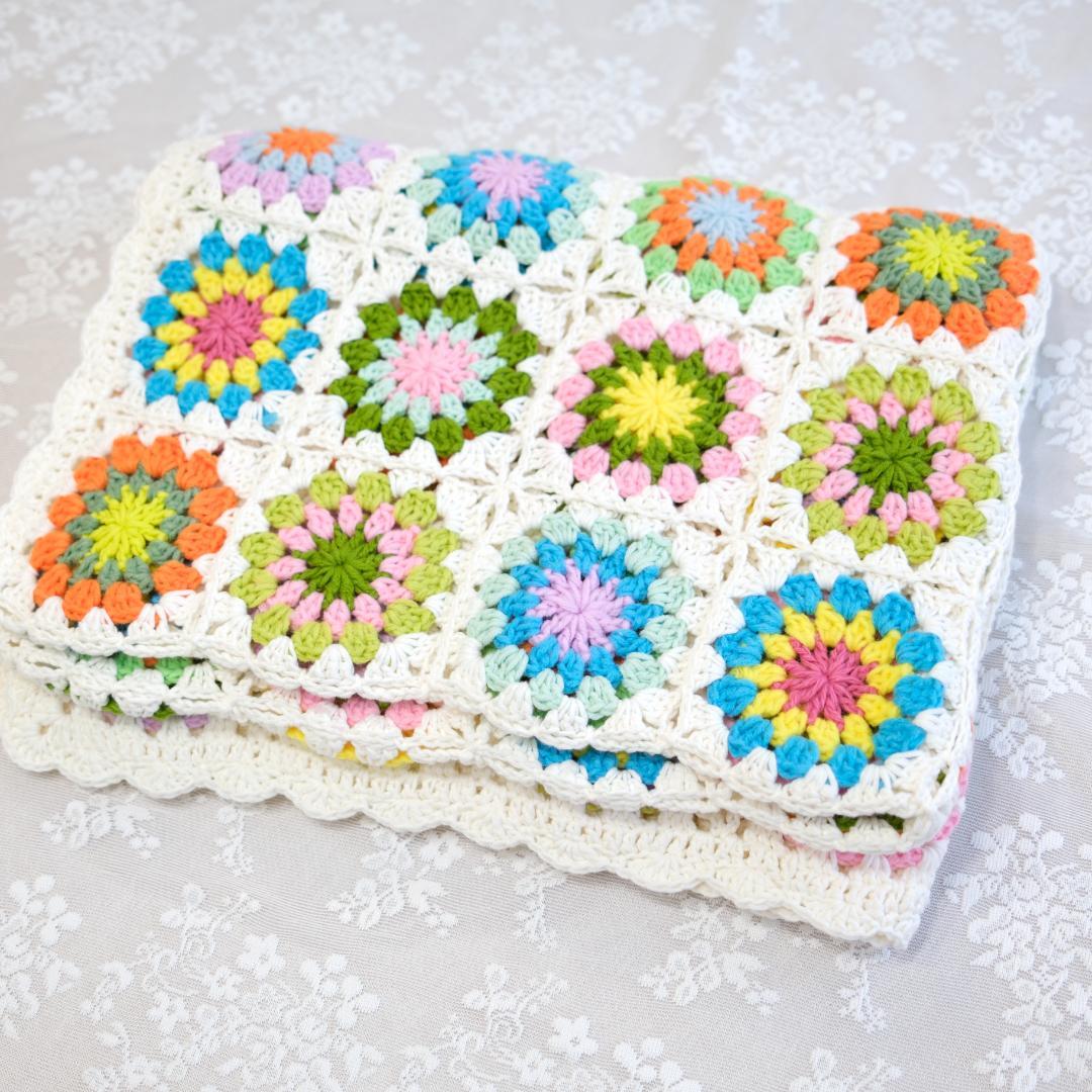 【未使用】ハンドメイドかぎ針編みブランケット