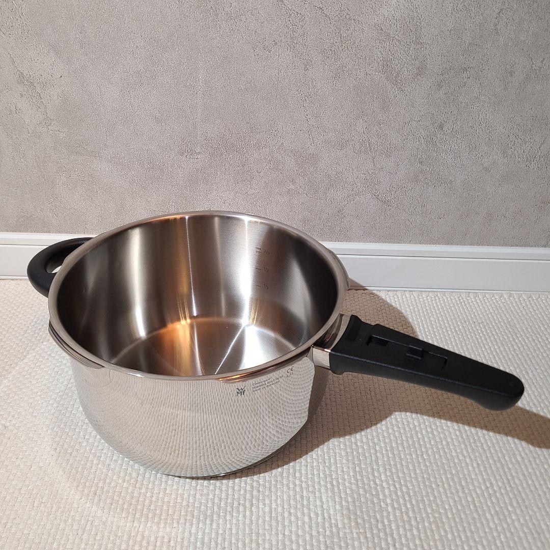 WMF　ヴェーエムエフ　WMF Perfect 4.5l　パーフェクト圧力鍋