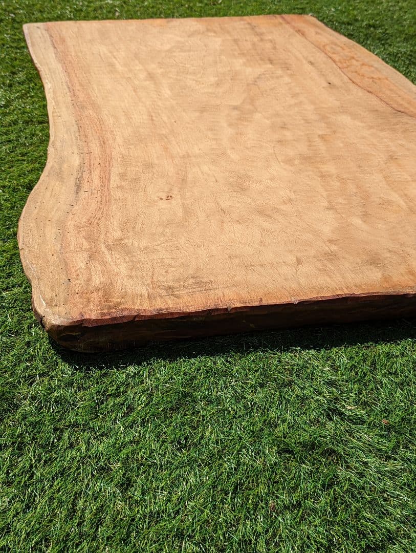 直感に従うなら、即購入！希少な1枚板