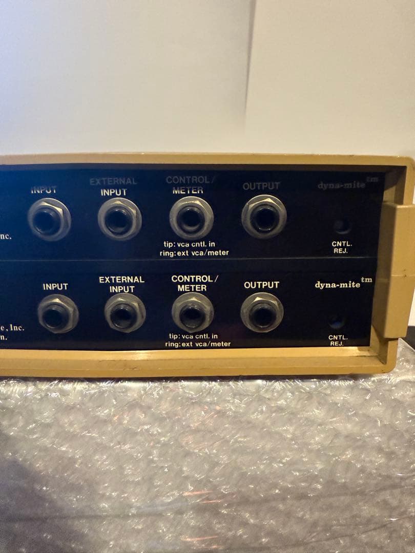 VALLEY PEOPLE DYNA-MITE ビンテージステレオコンプレッサー - メルカリ