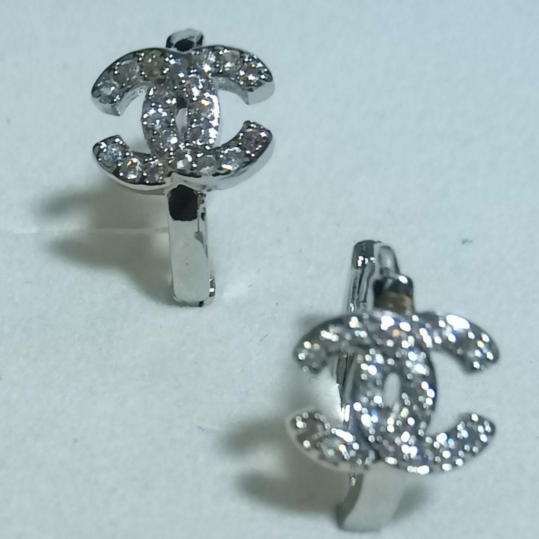 CHANNEL ピアス 海外ノベルティ - メルカリ