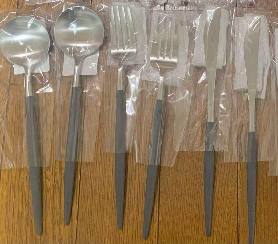 クチポール カトラリーセット　ホワイトxシルバー　ブラックxシルバー