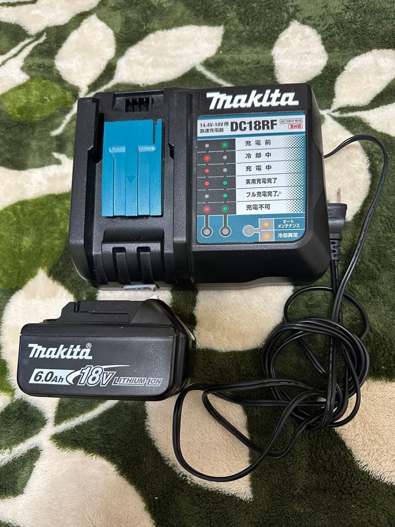 マキタ　噴霧器　充電式20L 18V