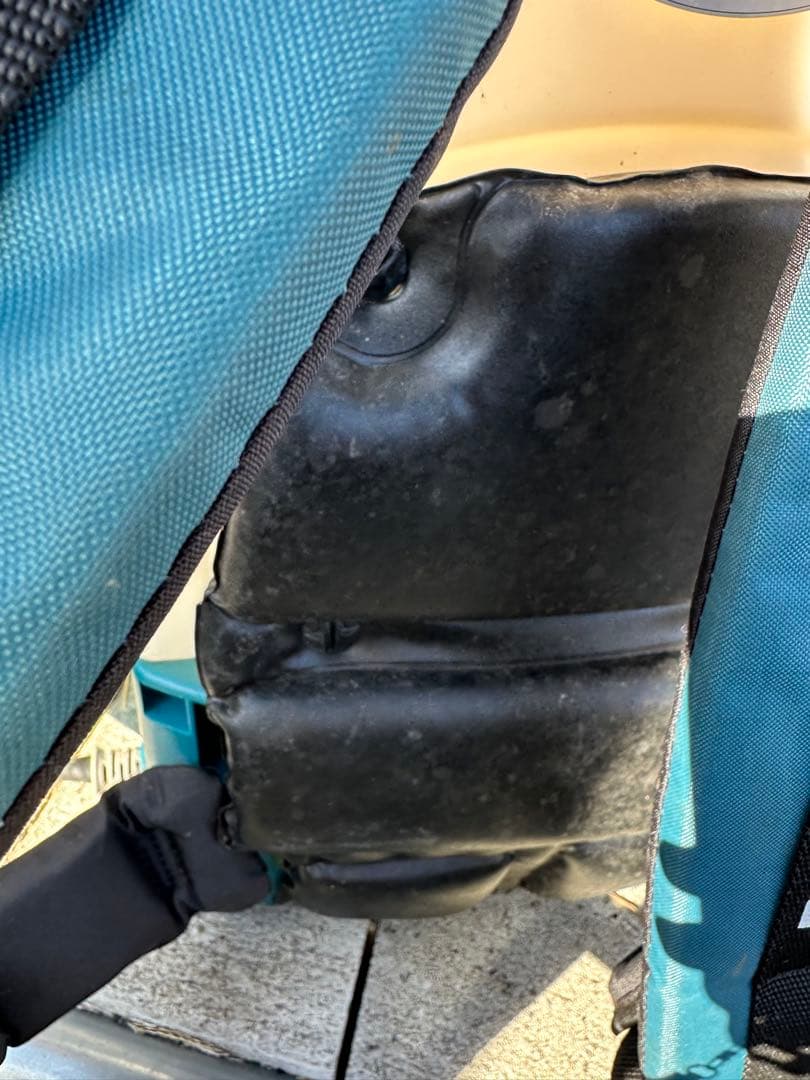 マキタ　噴霧器　充電式20L 18V